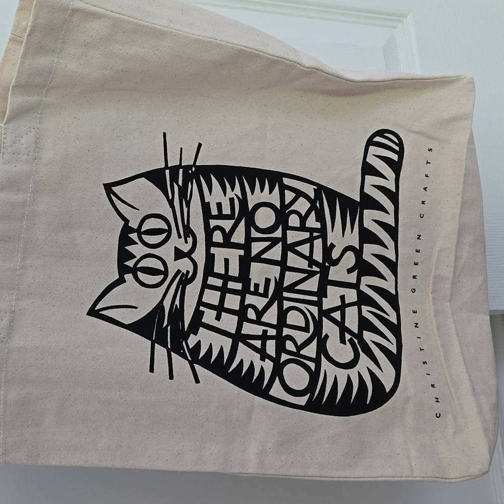 Chic Cat Canvas Tote Bag - Cream